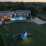 Villa Manuela - Batlug
