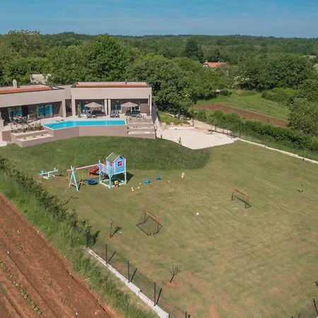Manuela - Villa