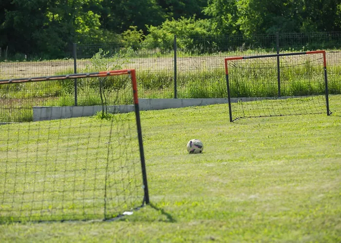 Manuela - Pool & Jacuzzi - * Batlug
